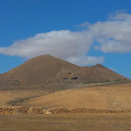 Casa Lolita - Vistas Al Volcán